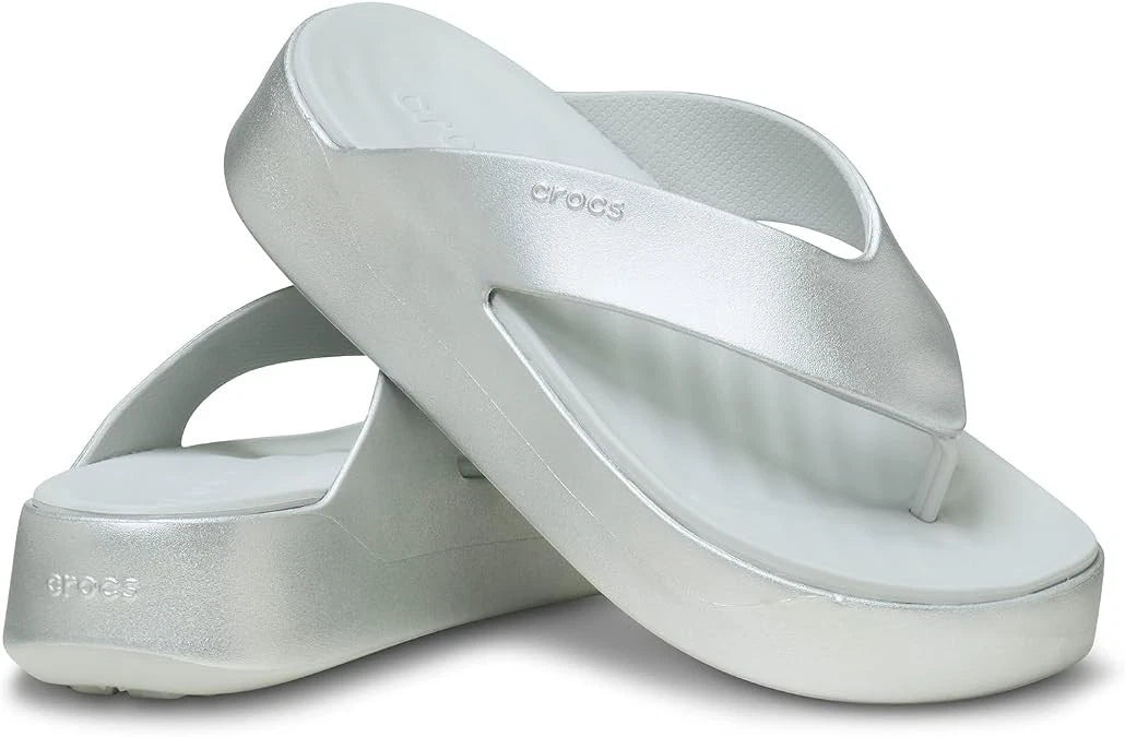 Crocs Getaway Platform Women’s Flip-Flop Sandals, Silver, US Size 6