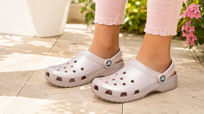 Crocs Classic Glitter Clog Kids’ Clogs, Pink Clay/Shimmer, US Size 5 Big Kid M